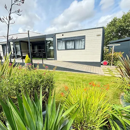 Luxe 3 Chambres, Jacuzzi, Piscine Et Parking à 12 Km Des Sables D'olonne - Fr-1-197-608 Sainte-Foy (Vendee)