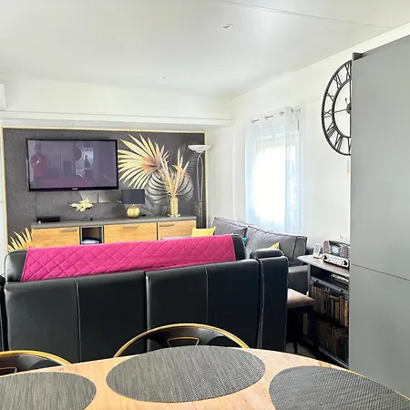 Luxe 3 Chambres, Jacuzzi, Piscine Et Parking à 12 Km Des Sables D'olonne - Fr-1-197-608 Chalet *