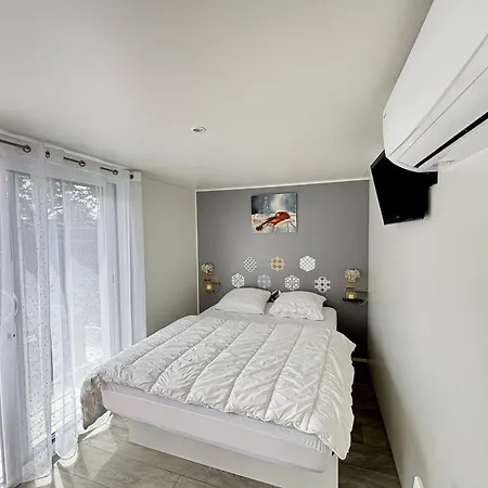 Luxe 3 Chambres, Jacuzzi, Piscine Et Parking à 12 Km Des Sables D'olonne - Fr-1-197-608 Chalet