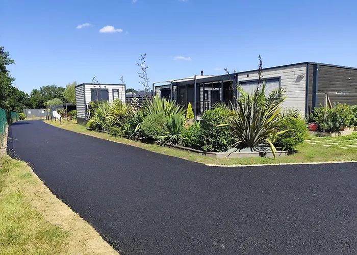 Luxe 3 Chambres, Jacuzzi, Piscine Et Parking A 12 Km Des Sables D'olonne - Fr-1-197-608 샬레